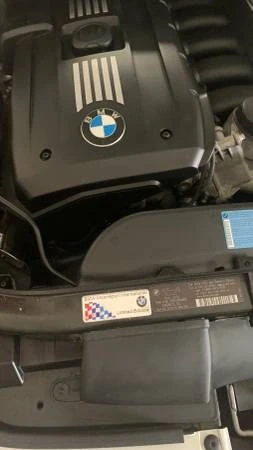 2011 BMW E90 3 Series Sedan - Image 10 of 10