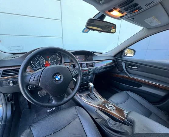 2011 BMW E90 3 Series Sedan - Image 10 of 15