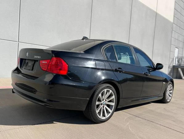 2011 BMW E90 3 Series Sedan - Image 6 of 15