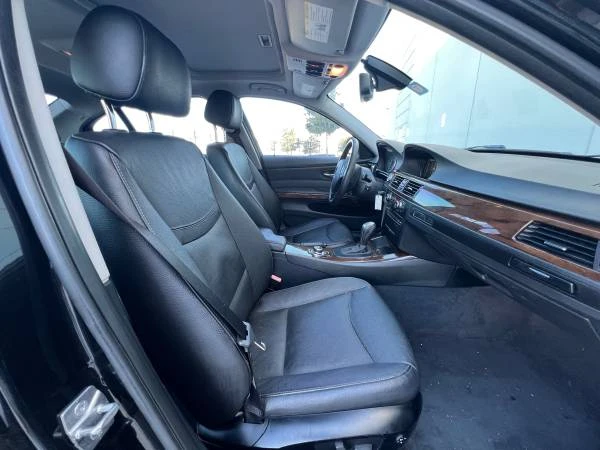 2011 BMW E90 3 Series Sedan - Image 14 of 15