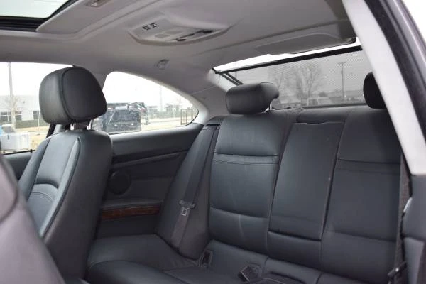2011 BMW E90 3 Series Sedan - Image 14 of 19