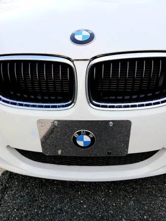 2011 BMW E90 3 Series Sedan - Image 7 of 10