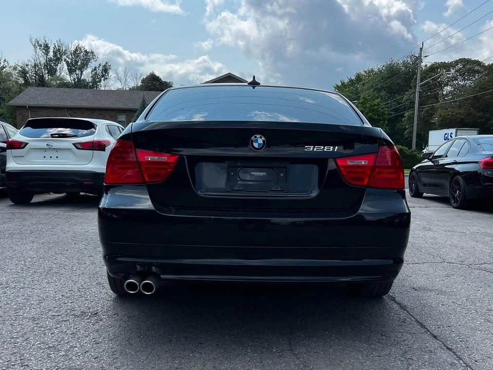 2011 BMW E90 3 Series Sedan - Image 6 of 15