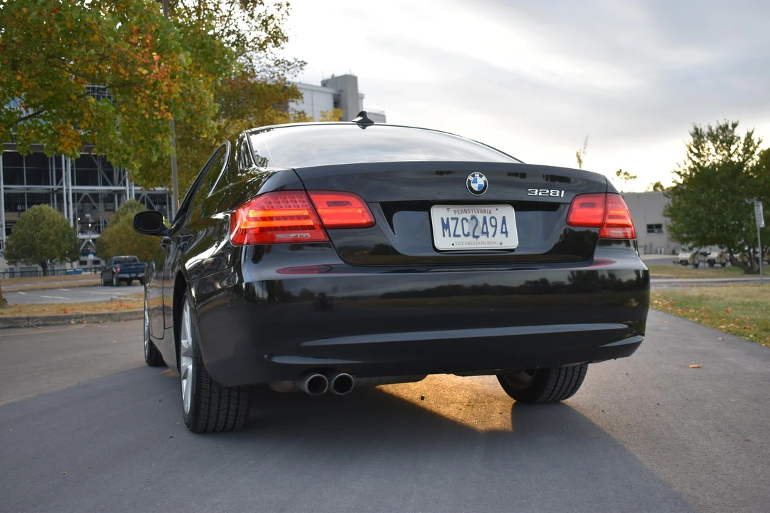 2011 BMW E92 3 Series Coupe - Image 10 of 30