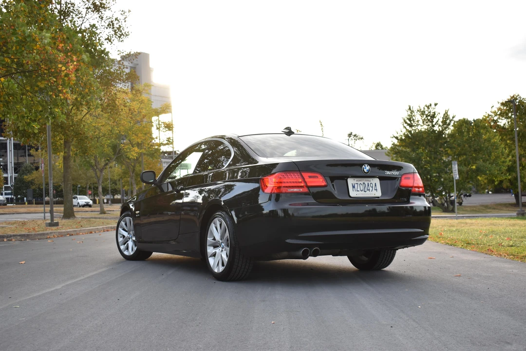 2011 BMW E92 3 Series Coupe - Image 7 of 30