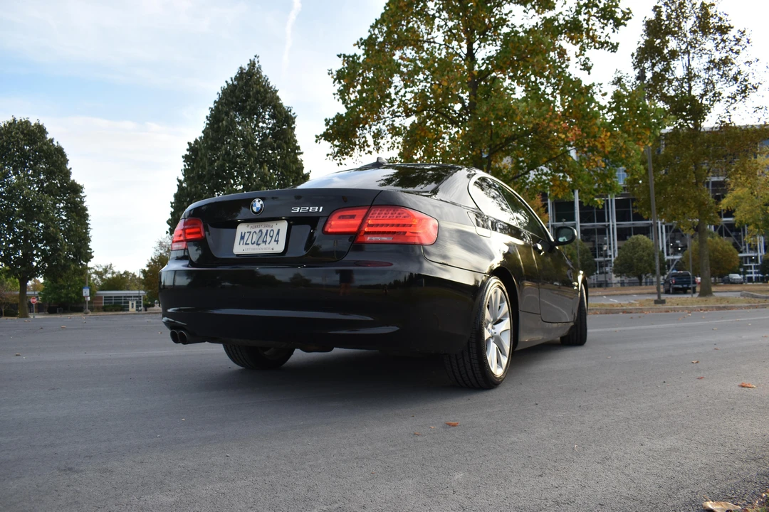 2011 BMW E92 3 Series Coupe - Image 12 of 30