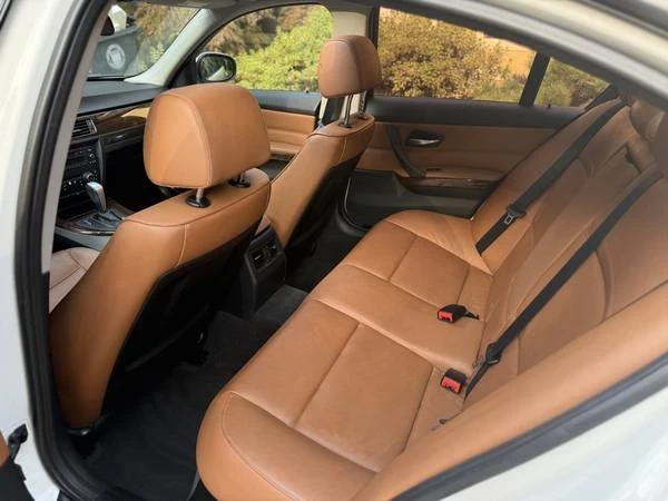 2011 BMW E90 3 Series Sedan - Image 6 of 15