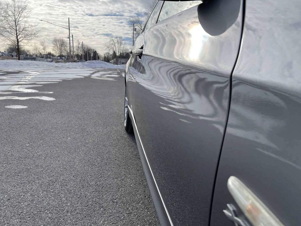 2011 BMW E90 3 Series Sedan - Image 22 of 31