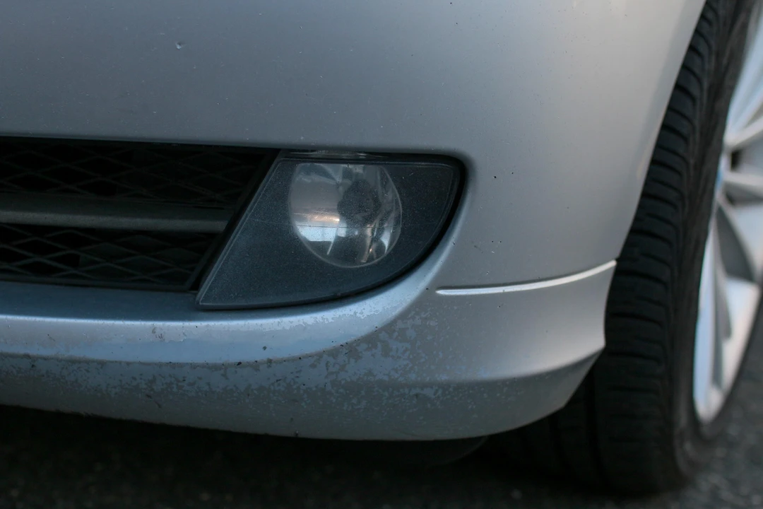 2011 BMW E90 3 Series Sedan - Image 30 of 31