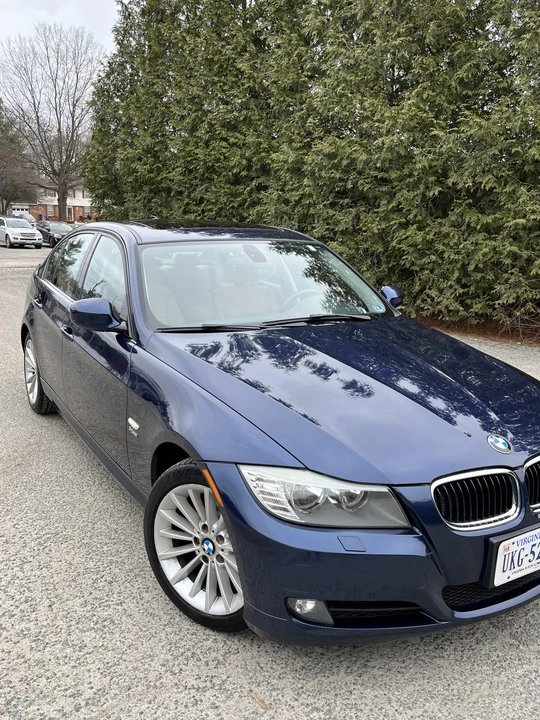 2011 BMW E90 3 Series Sedan - Image 10 of 25