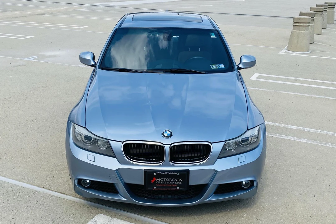 2011 BMW E90 3 Series Sedan - Image 6 of 31