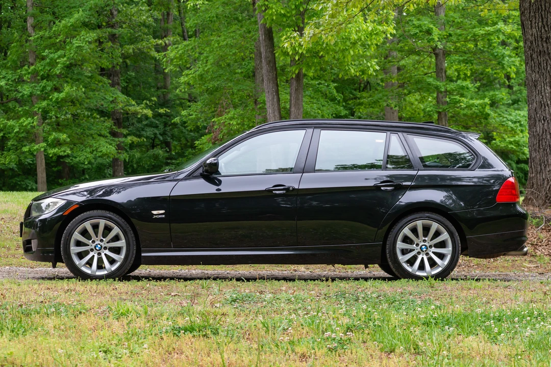 2011 BMW E91 3 Series Touring - Image 3 of 31