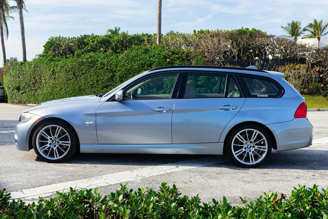 2011 BMW E91 3 Series Touring - Image 3 of 31