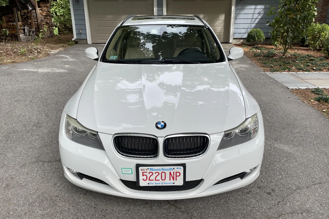 2011 BMW E91 3 Series Touring - Image 2 of 31