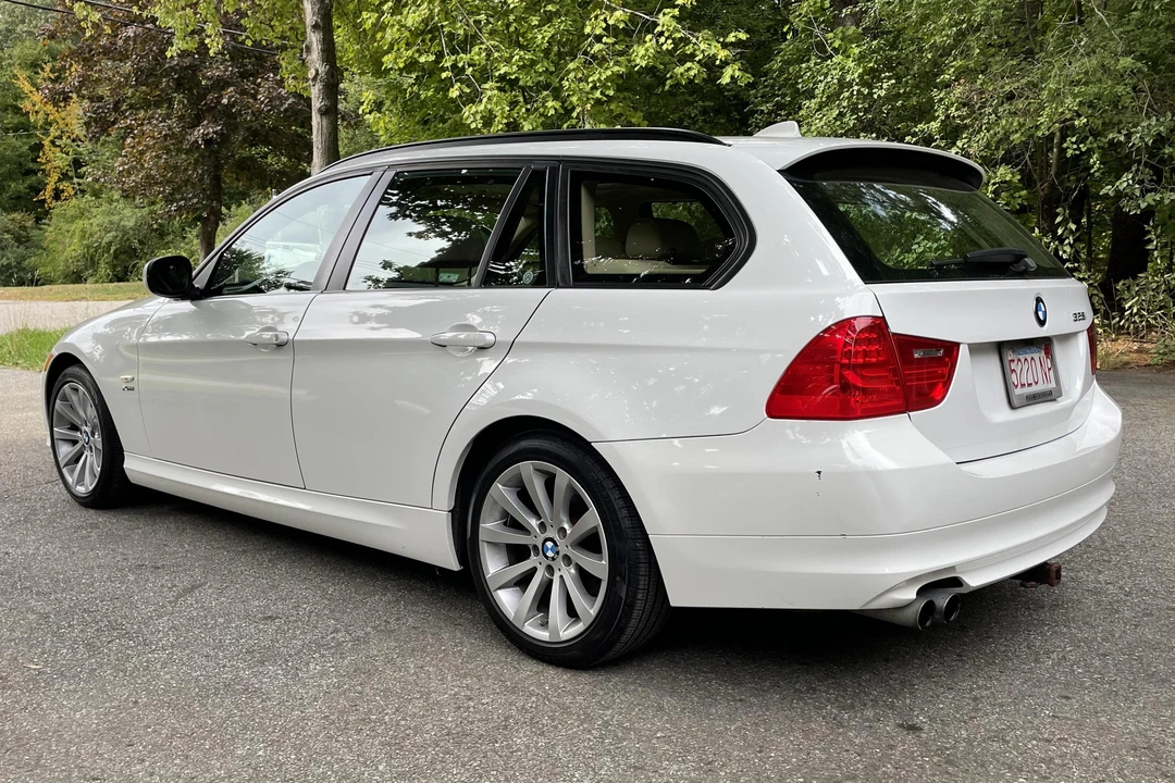 2011 BMW E91 3 Series Touring - Image 4 of 31