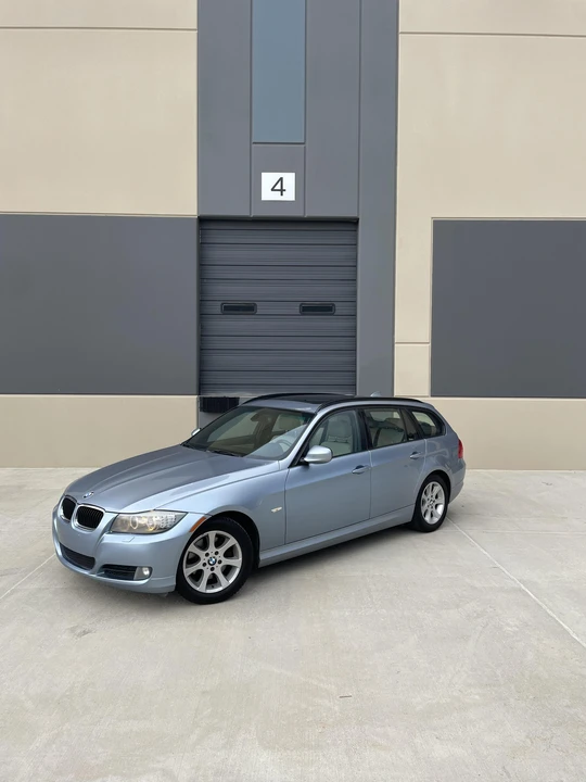 2011 BMW E91 3 Series Touring - Image 9 of 31