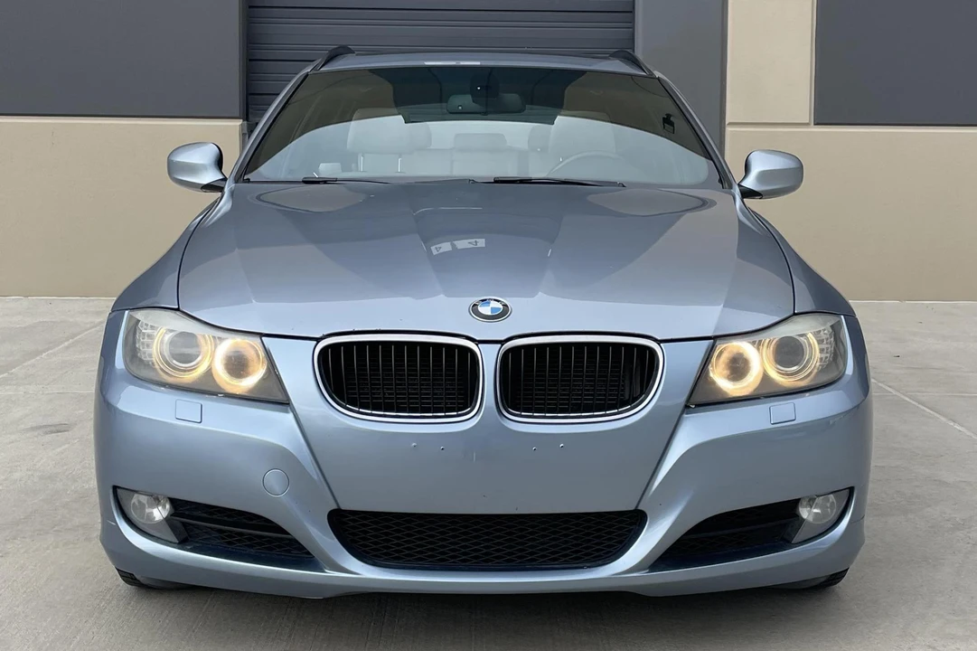 2011 BMW E91 3 Series Touring - Image 2 of 31