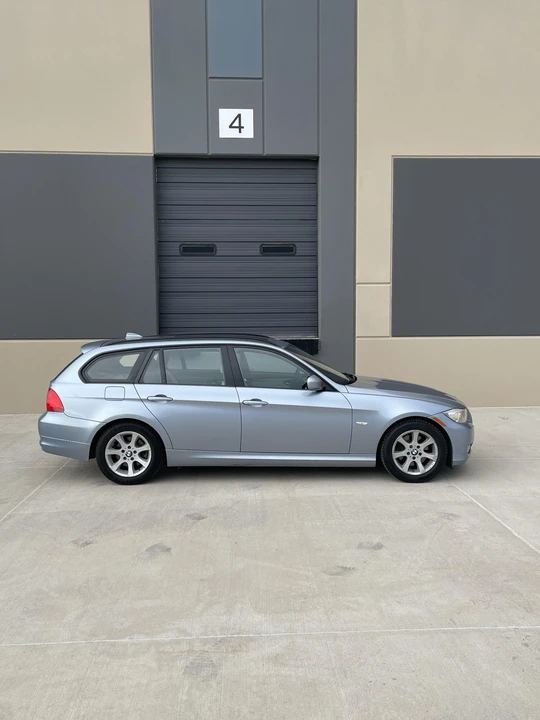 2011 BMW E91 3 Series Touring - Image 14 of 31