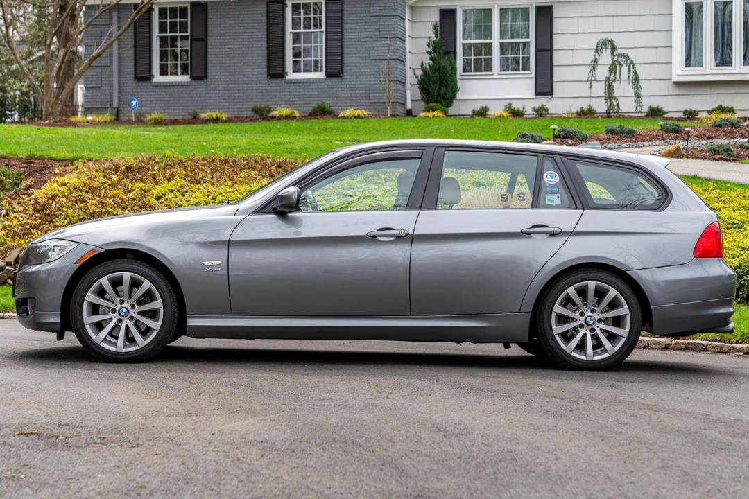 2011 BMW E91 3 Series Touring - Image 3 of 31