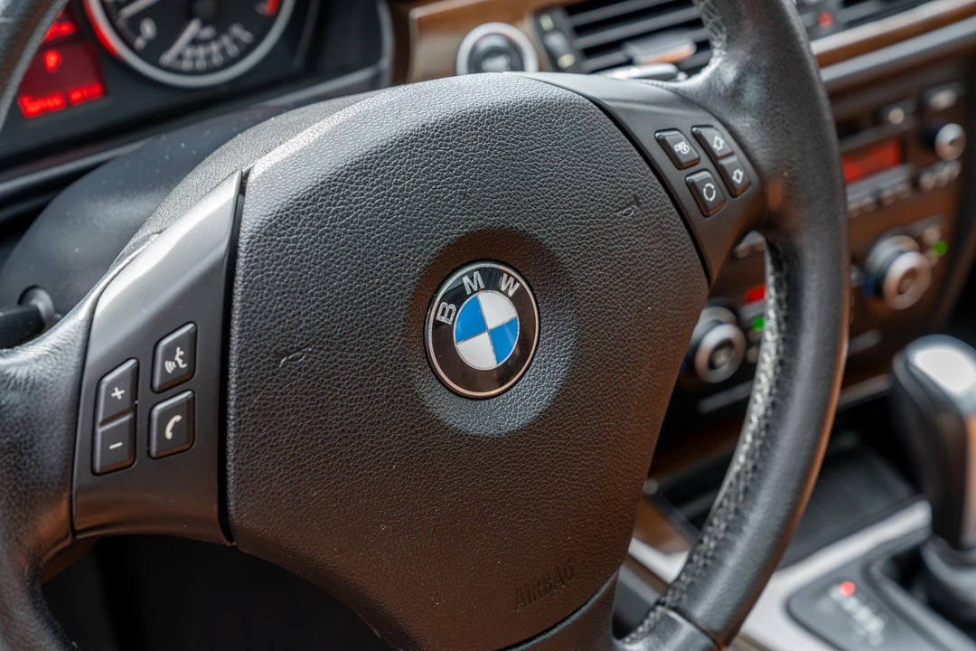 2011 BMW E91 3 Series Touring - Image 30 of 31