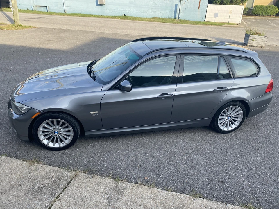 2011 BMW E91 3 Series Touring - Image 9 of 31
