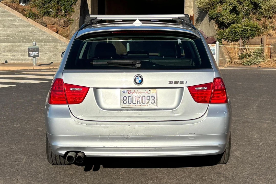2011 BMW E91 3 Series Touring - Image 5 of 31