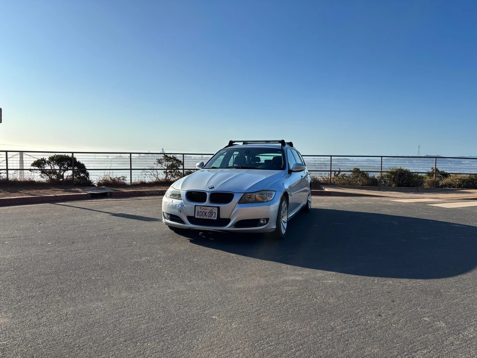 2011 BMW E91 3 Series Touring - Image 12 of 31