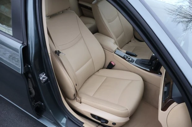 2011 BMW E91 3 Series Touring - Image 4 of 8