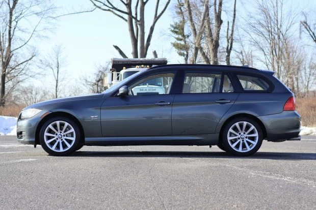 2011 BMW E91 3 Series Touring - Image 3 of 8