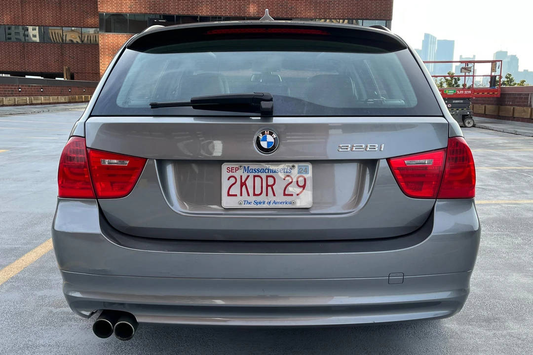 2011 BMW E91 3 Series Touring - Image 5 of 31