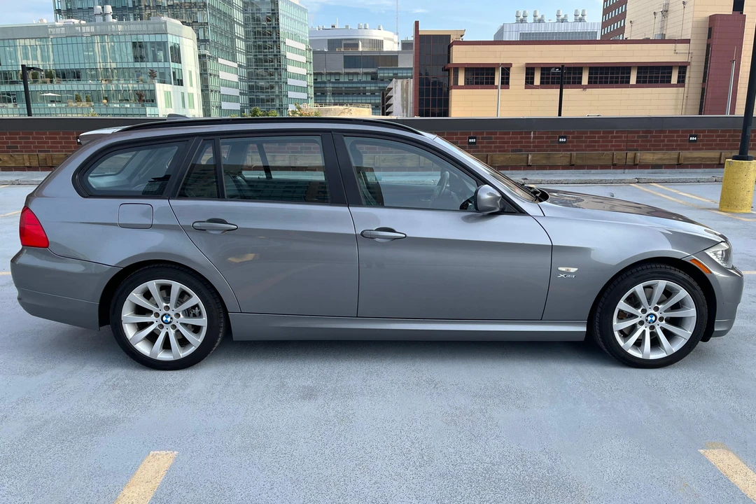 2011 BMW E91 3 Series Touring - Image 3 of 31