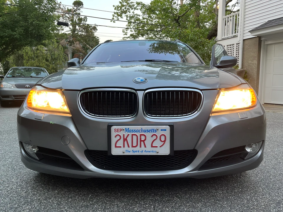 2011 BMW E91 3 Series Touring - Image 8 of 31