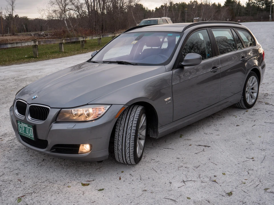 2011 BMW E91 3 Series Touring - Image 10 of 31