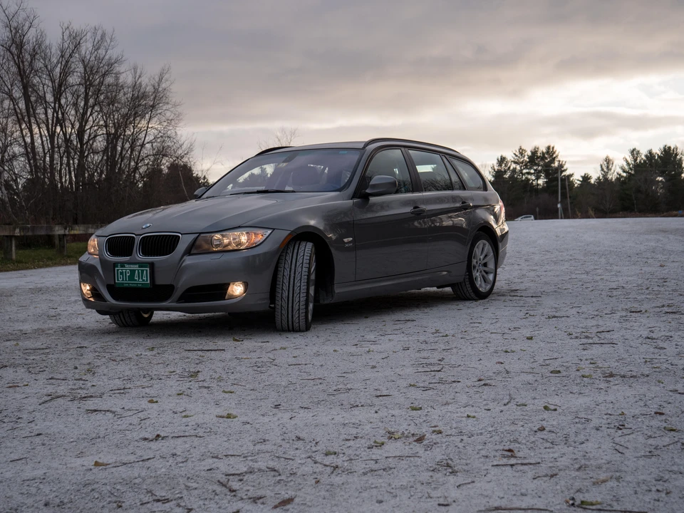 2011 BMW E91 3 Series Touring - Image 9 of 31