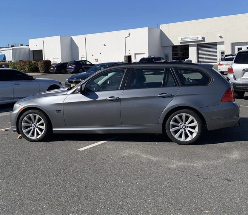 2011 BMW E91 3 Series Touring - Image 13 of 31