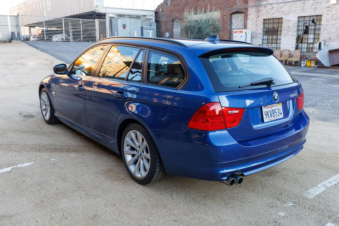 2011 BMW E91 3 Series Touring - Image 10 of 31