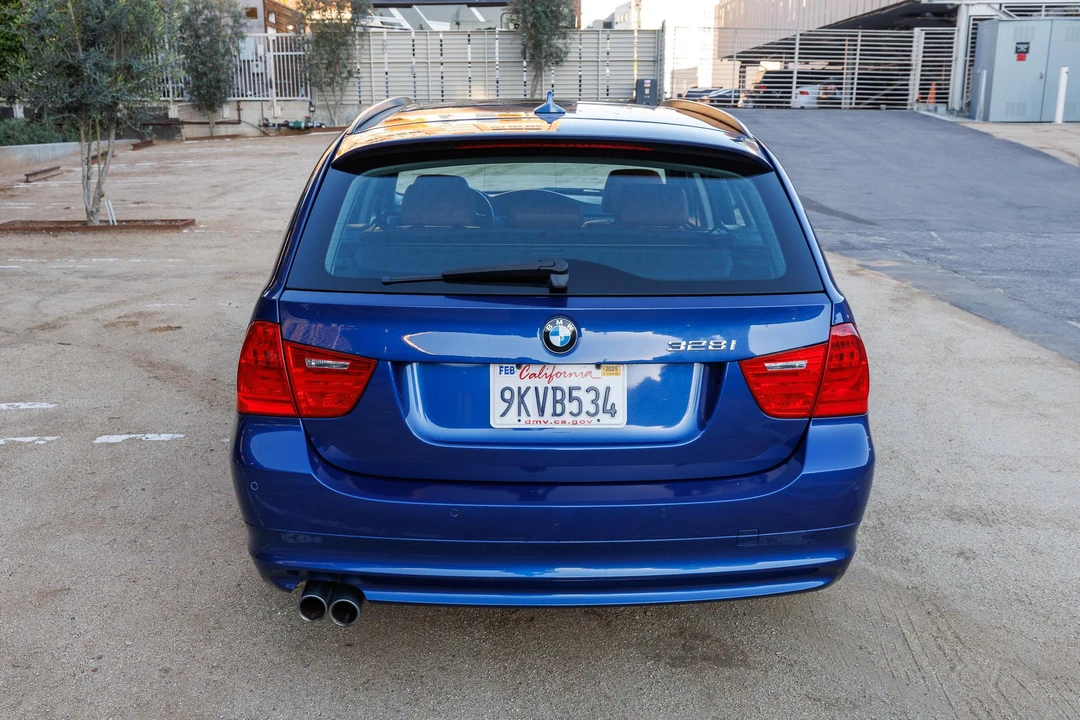 2011 BMW E91 3 Series Touring - Image 13 of 31