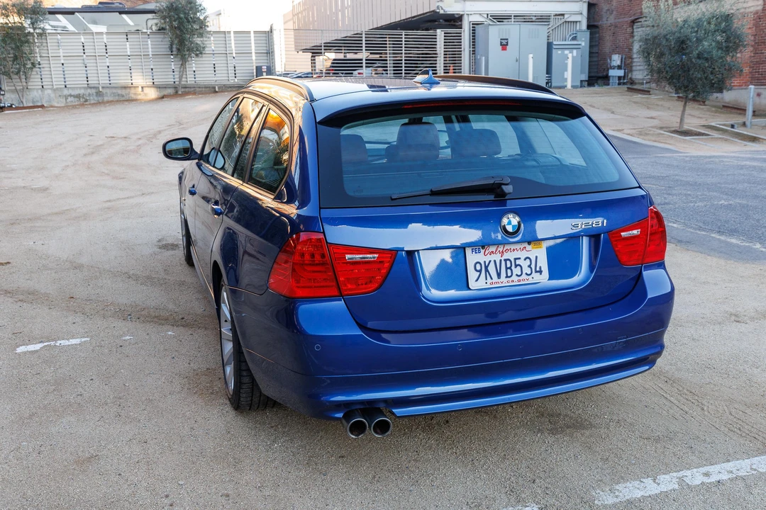 2011 BMW E91 3 Series Touring - Image 12 of 31