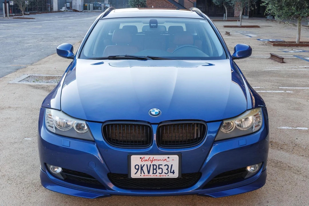 2011 BMW E91 3 Series Touring - Image 2 of 31