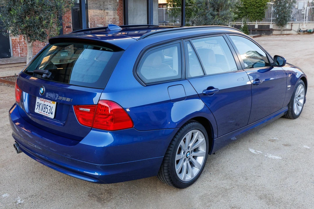 2011 BMW E91 3 Series Touring - Image 4 of 31