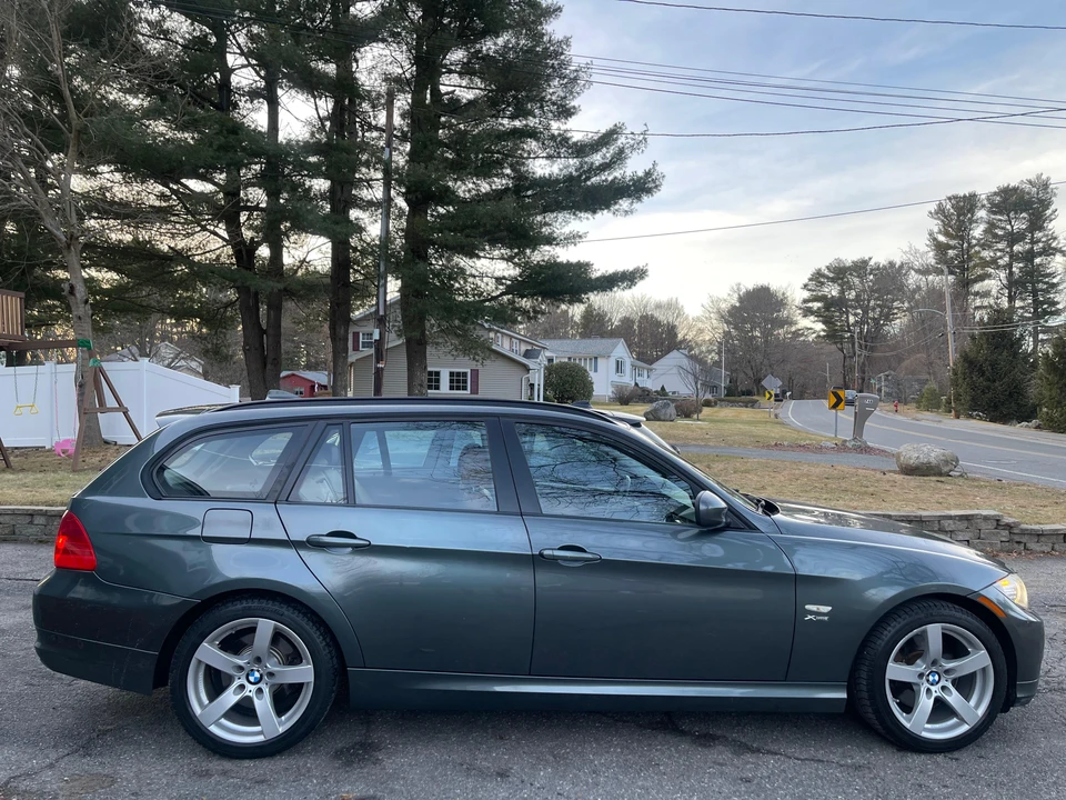 2011 BMW E91 3 Series Touring - Image 11 of 31