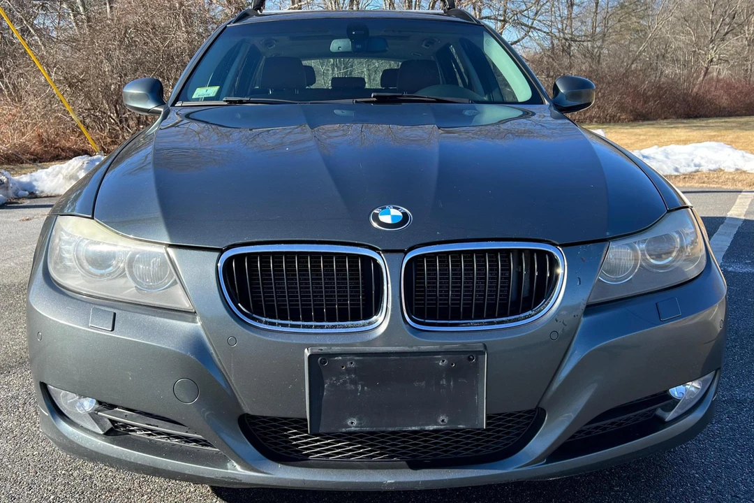 2011 BMW E91 3 Series Touring - Image 2 of 31