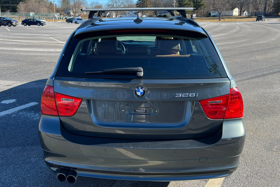 2011 BMW E91 3 Series Touring - Image 5 of 31