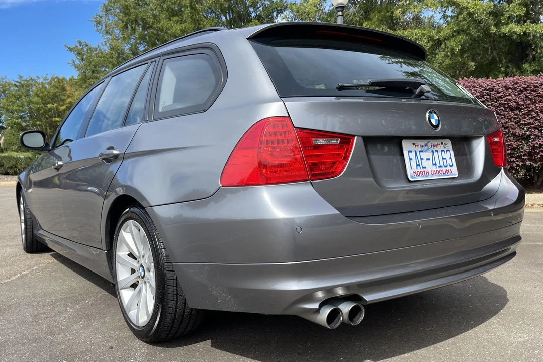 2011 BMW E91 3 Series Touring - Image 4 of 31