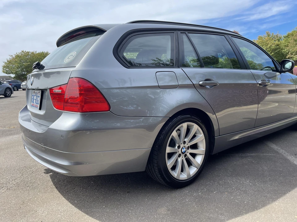2011 BMW E91 3 Series Touring - Image 28 of 31