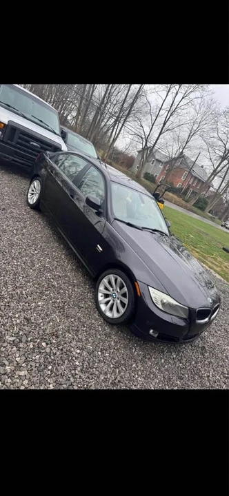 2011 BMW E90 3 Series Sedan - Image 4 of 6
