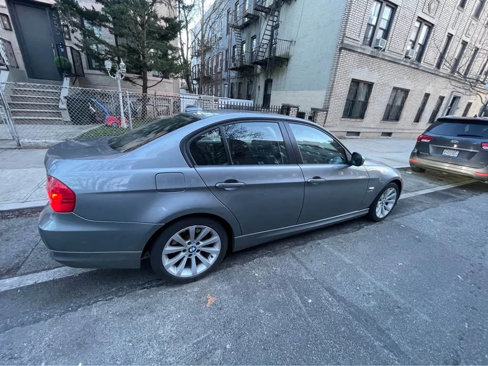 2011 BMW E90 3 Series Sedan - Image 2 of 10