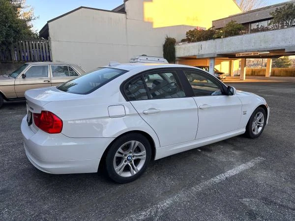 2011 BMW E90 3 Series Sedan - Image 4 of 12