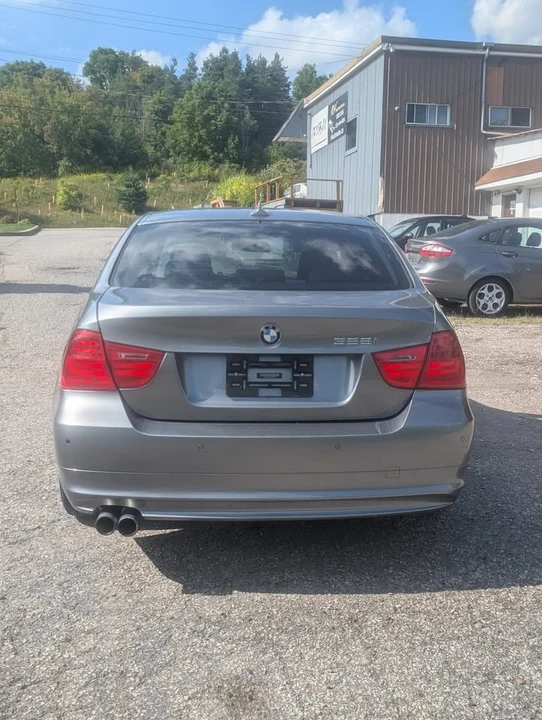 2011 BMW E90 3 Series Sedan - Image 5 of 12