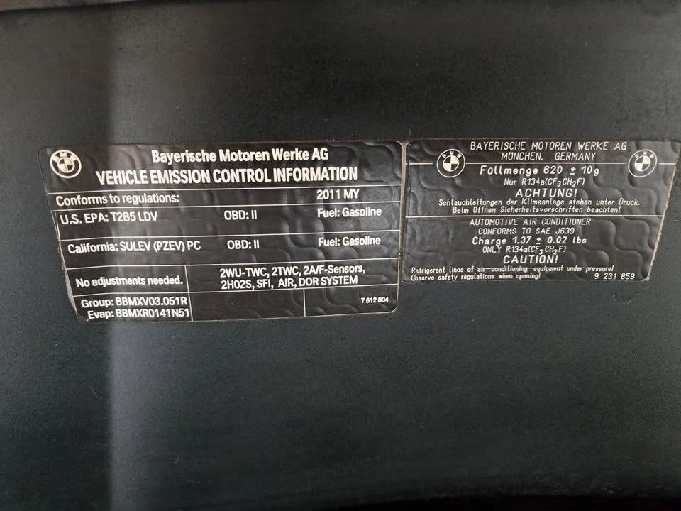 2011 BMW E90 3 Series Sedan - Image 15 of 17